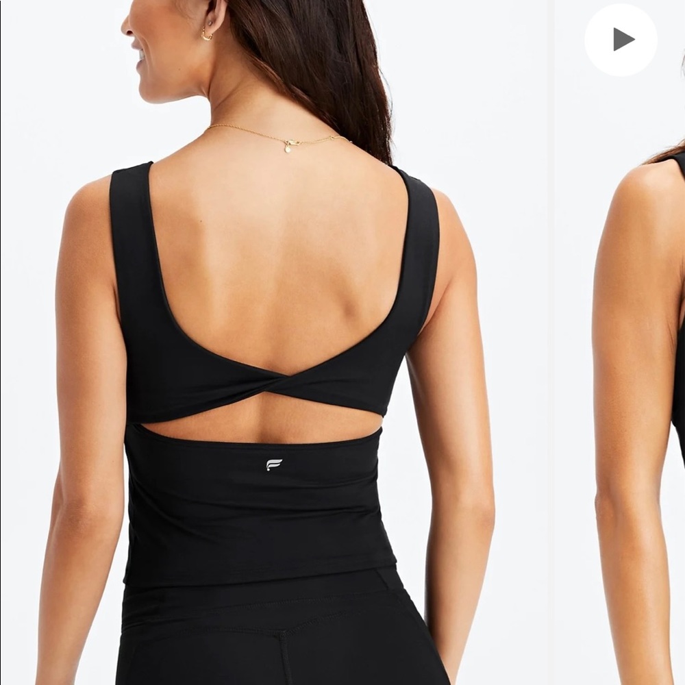 NWT ✨Fabletics Oasis Twist Back Built In Bra Tank✨